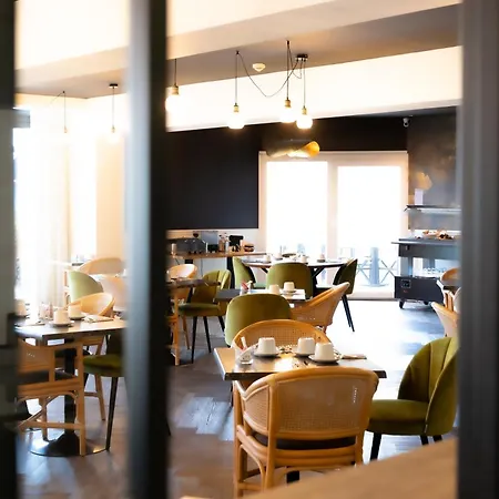 Apart-hotel Maricel