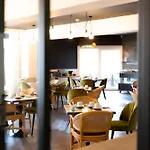 Aparthotel Maricel