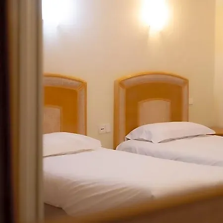 Aparthotel Maricel 3*